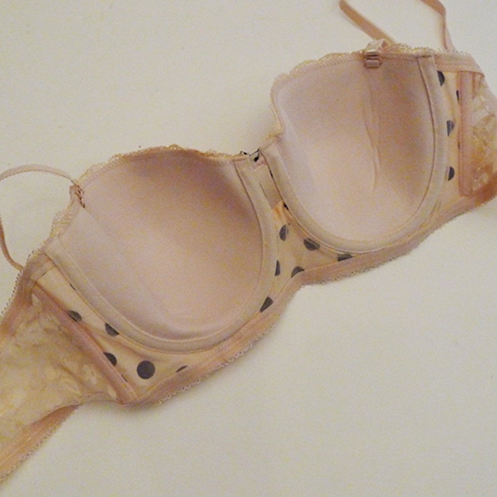 Bra - Picture 2 of 3